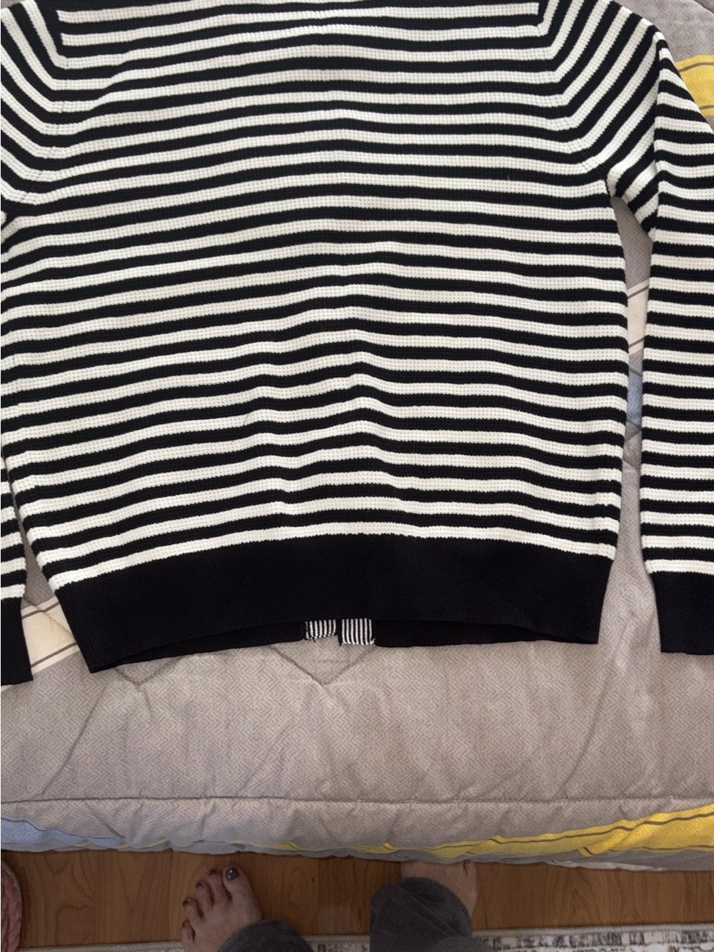 striped long-sleeve cardigan featuring a round crewneck and distinctive bow tie - Picture 2 of 4